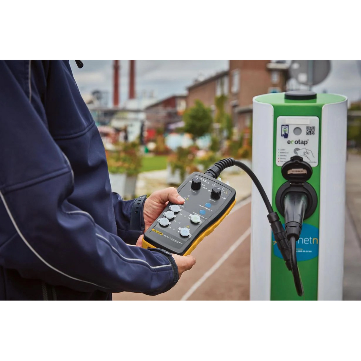 Fluke FEV300: ชุดอะแดปเตอร์ทดสอบสถานีชาร์จ EV Fluke พร้อมหัวชาร์จ Type 2