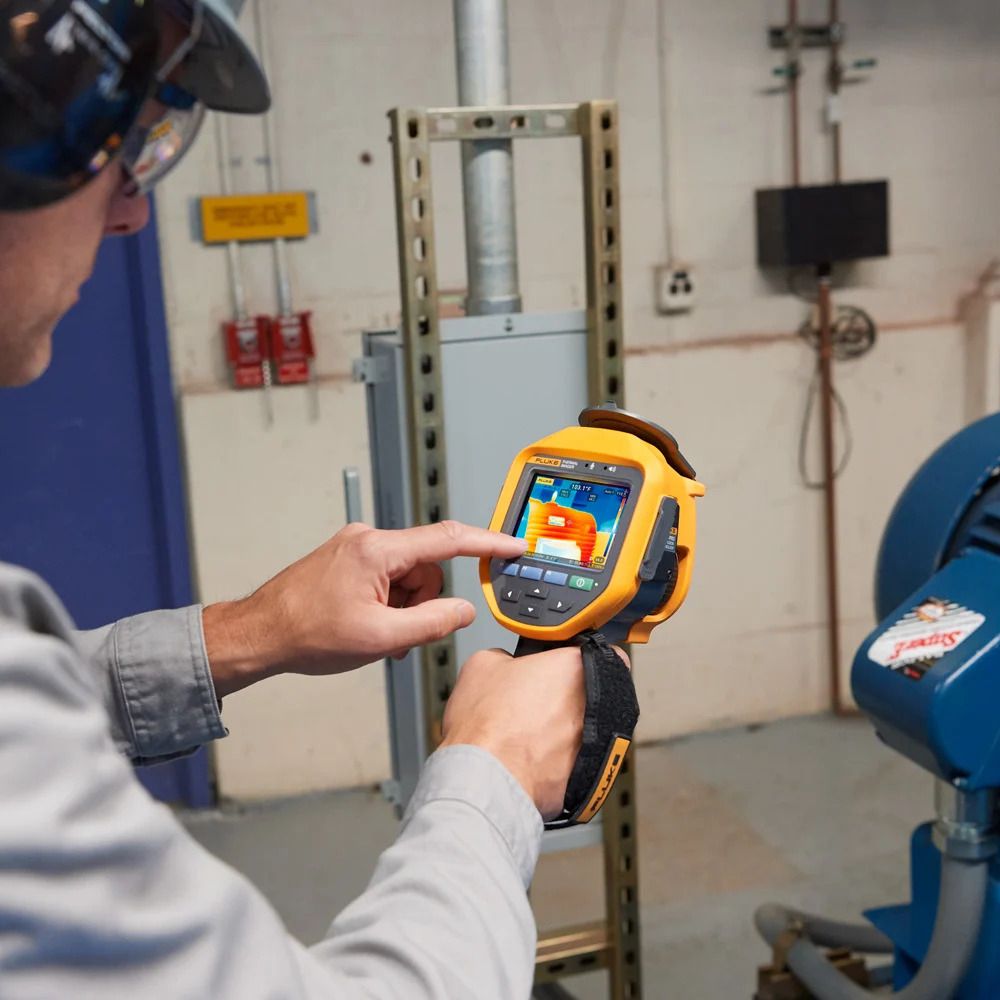 Fluke Ti401 PRO: กล้องถ่ายภาพความร้อน